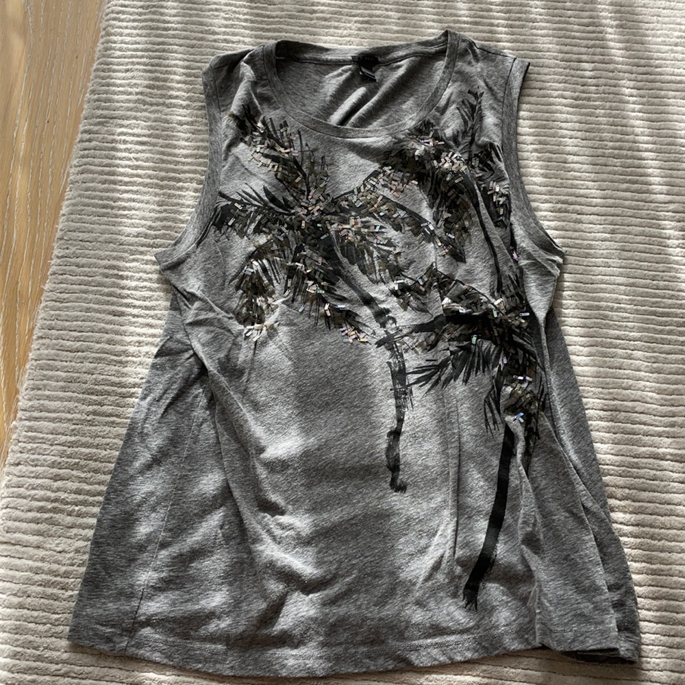 JCREW MUSCLE TEE